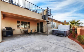 Paradise Village 121 Private Hot Tub, X BOX, 5 Bikes, Bag Toss, Pack n' Play, Games, Mountain Views, and More